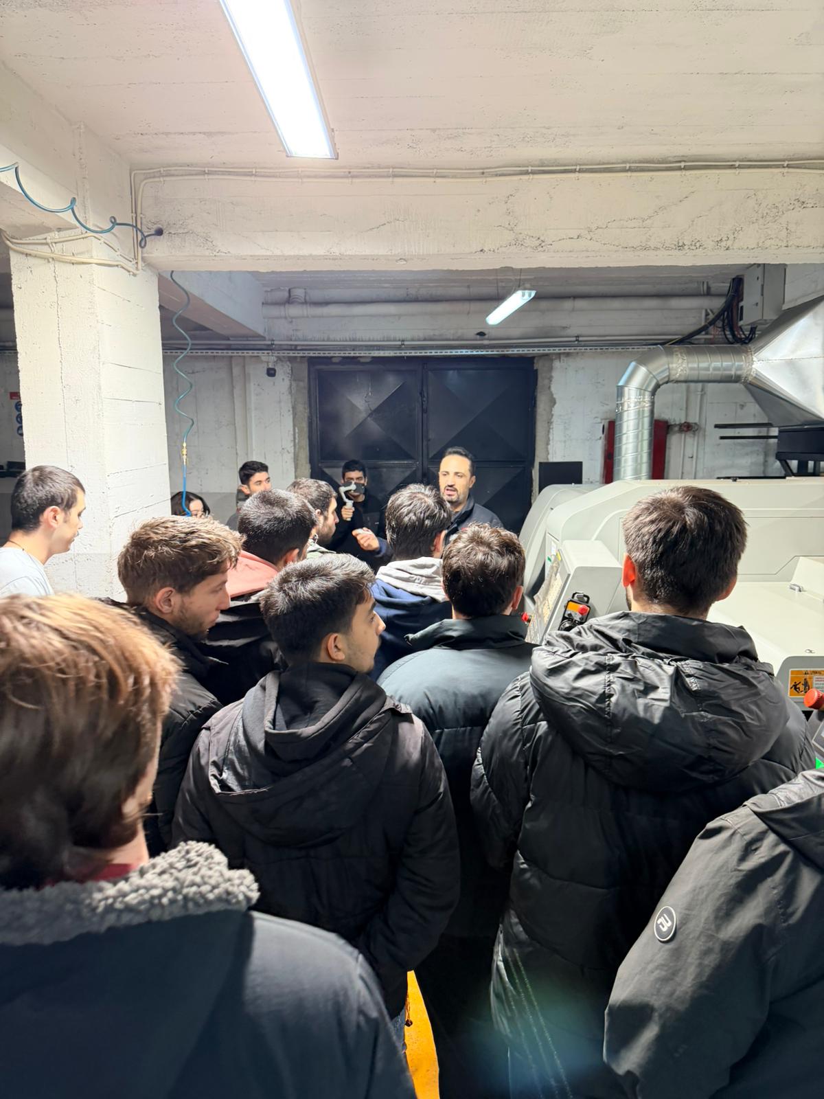 gizem_muh_tek_gezi width=