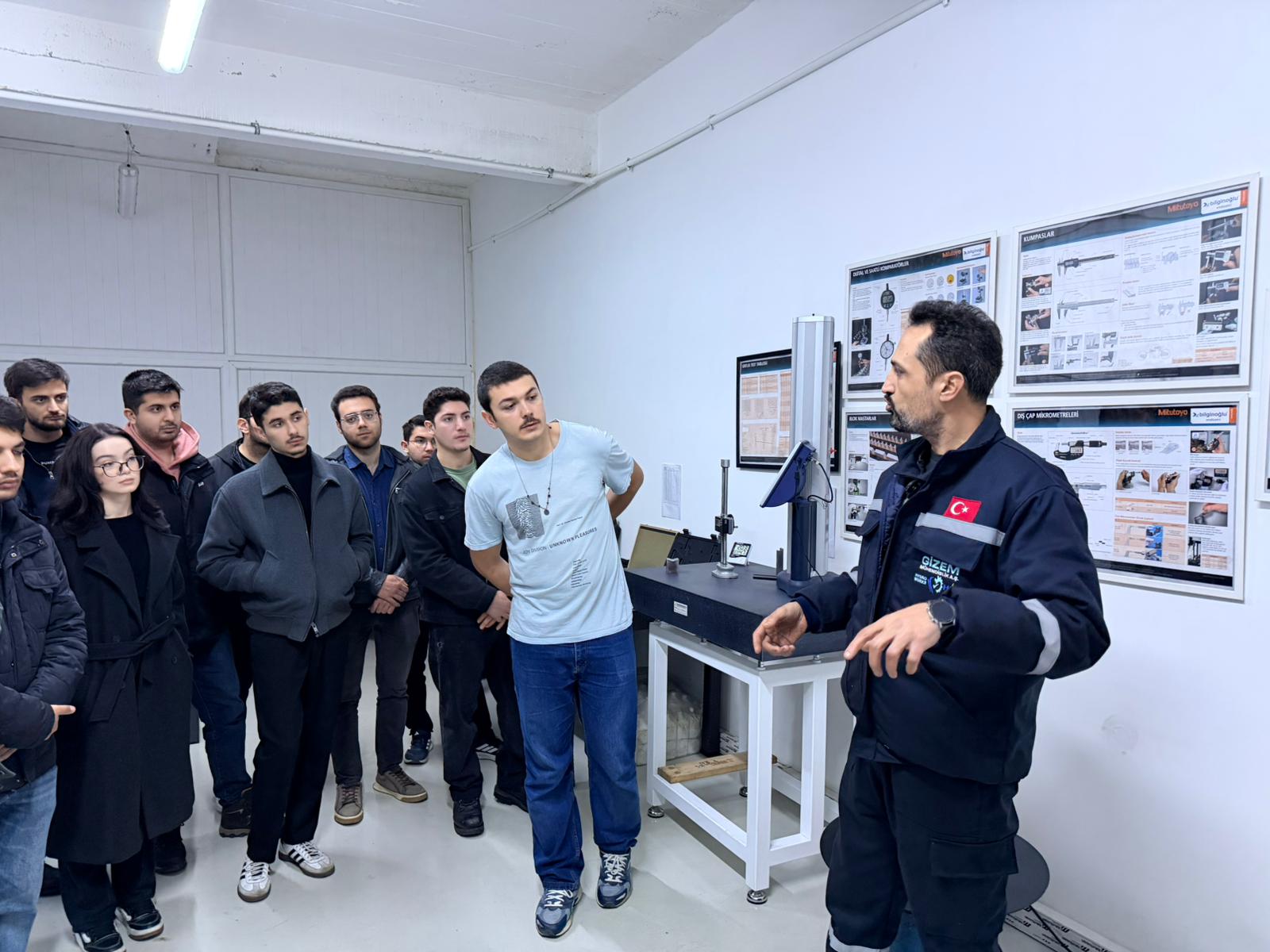 gizem_muh_tek_gezi width=